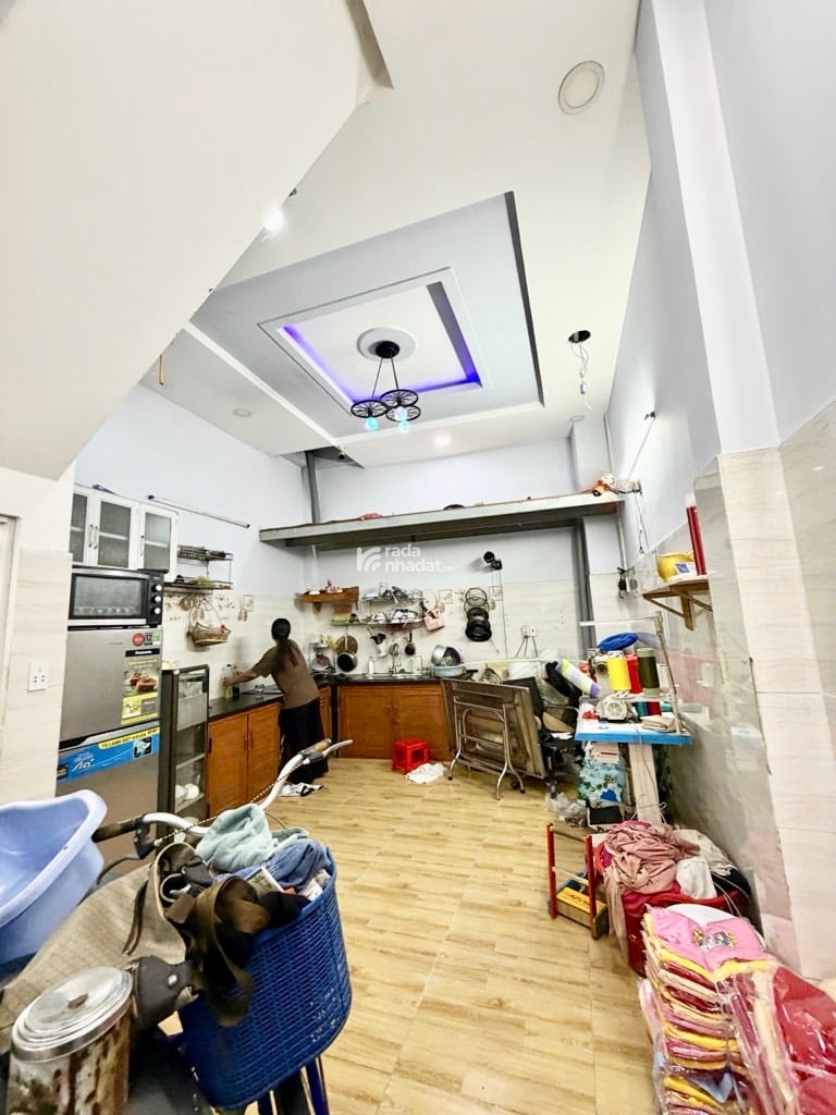 NHÀ BÌNH TÂN 52M2 4.X TỶ 4X13M HẺM 5M THÔNG XE HƠI 