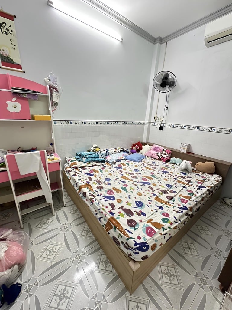 BÁN NHÀ BÌNH TRỊ ĐÔNG 52M2 5.1 TỶ BTCT HẺM XE HƠI GẦN NGÃ TƯ BỐN XÃ BÌNH TÂN