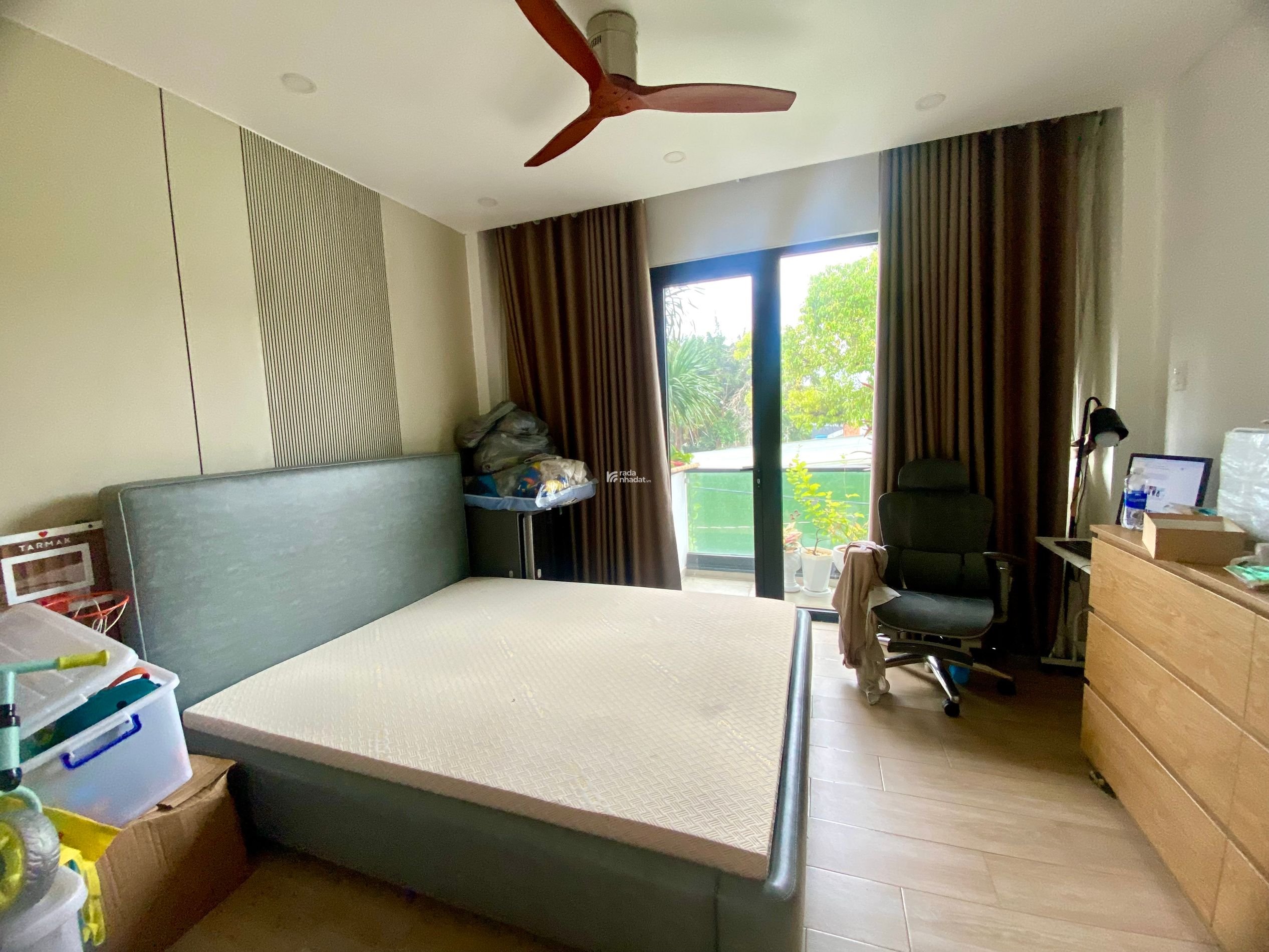 Bán nhà HXH 4 tầng, 74m2, gần AEON Tân Phú, full nội thất, chỉ 8.8 tỷ TL