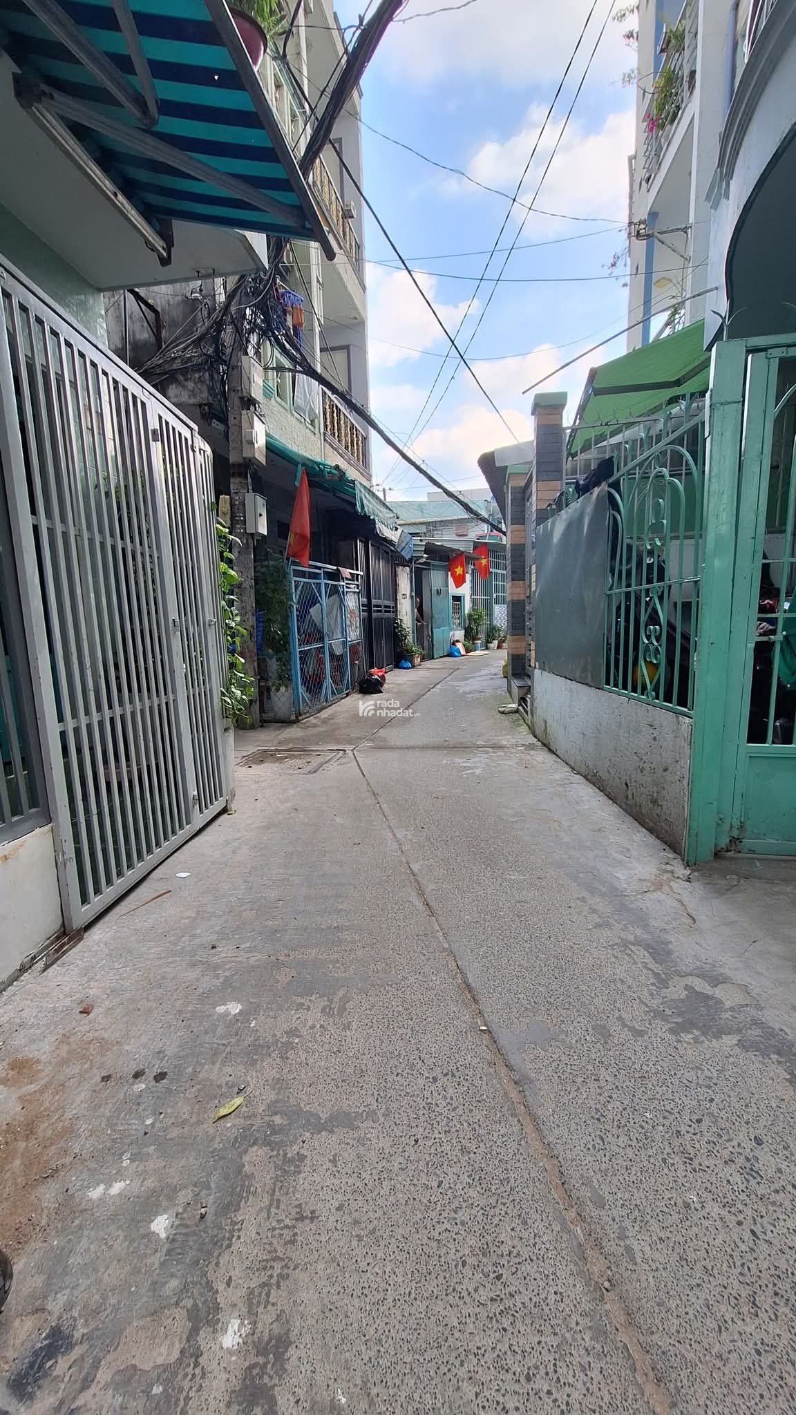 BÁN NHÀ 3 TẦNG, BÌNH ĐÔNG, QUẬN 8, 4 PHÒNG NGỦ, HẺM RỘNG TRƯỚC NHÀ  CHỈ 4.58 tỷ ( thương lượng)