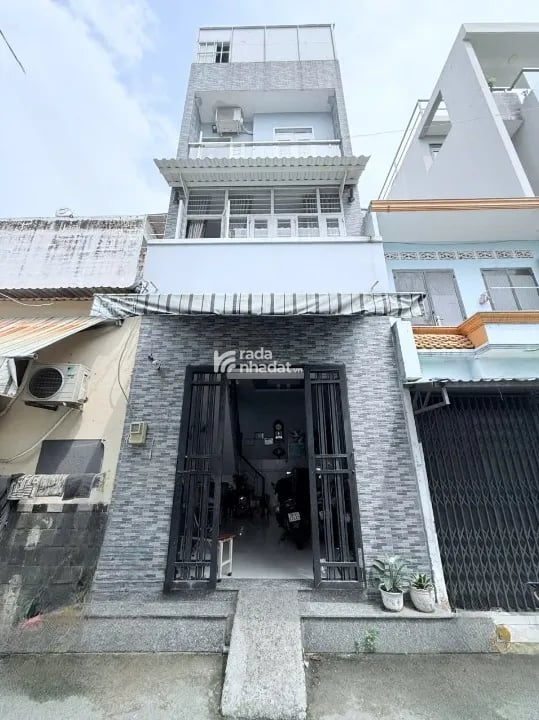 NHÀ 3 TẦNG - HẺM XE TẢI 8M THÔNG TỨ TUNG, ĐƯỜNG LÔ TƯ 3 TẦN ,4PN,GIÁ 3TỶ6