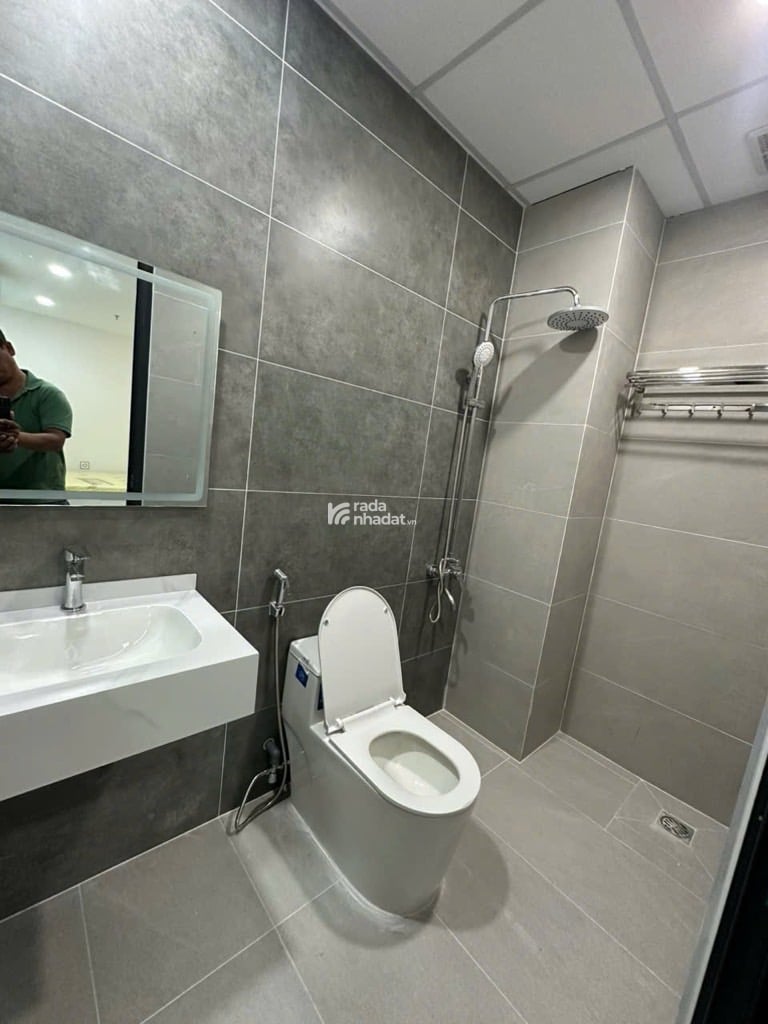 CHDV 5 TẦNG, 180 m2  30 PHÒNG - DÒNG TIỀN 2 TỶ/ NĂM  LUÔN FULL