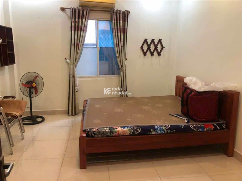 HẺMXE HƠI TRƯỜNG SƠN GẦN CÔNG VIÊN HOÀNG VĂN THỤ