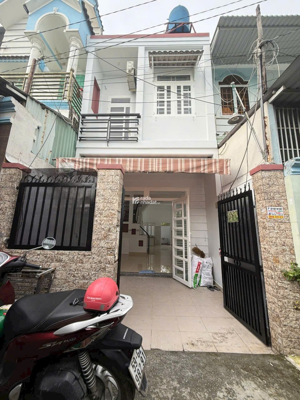 NHÀ ĐẸP TX33 - NHÀ TRỐNG XEM 24/24 - NHỈNH 4 TỶ