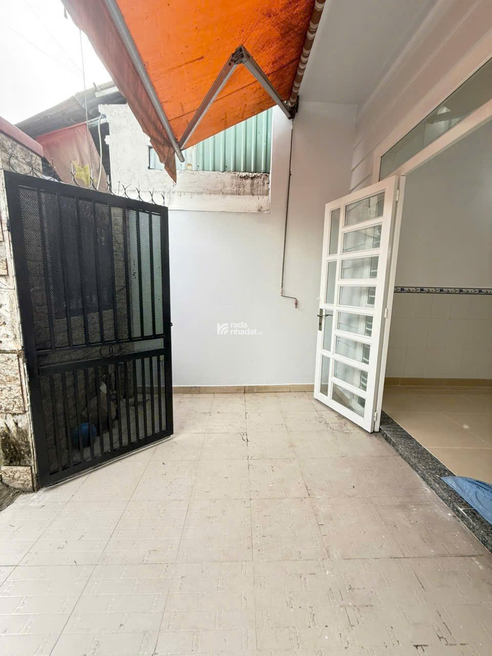 NHÀ ĐẸP TX33 - NHÀ TRỐNG XEM 24/24 - NHỈNH 4 TỶ