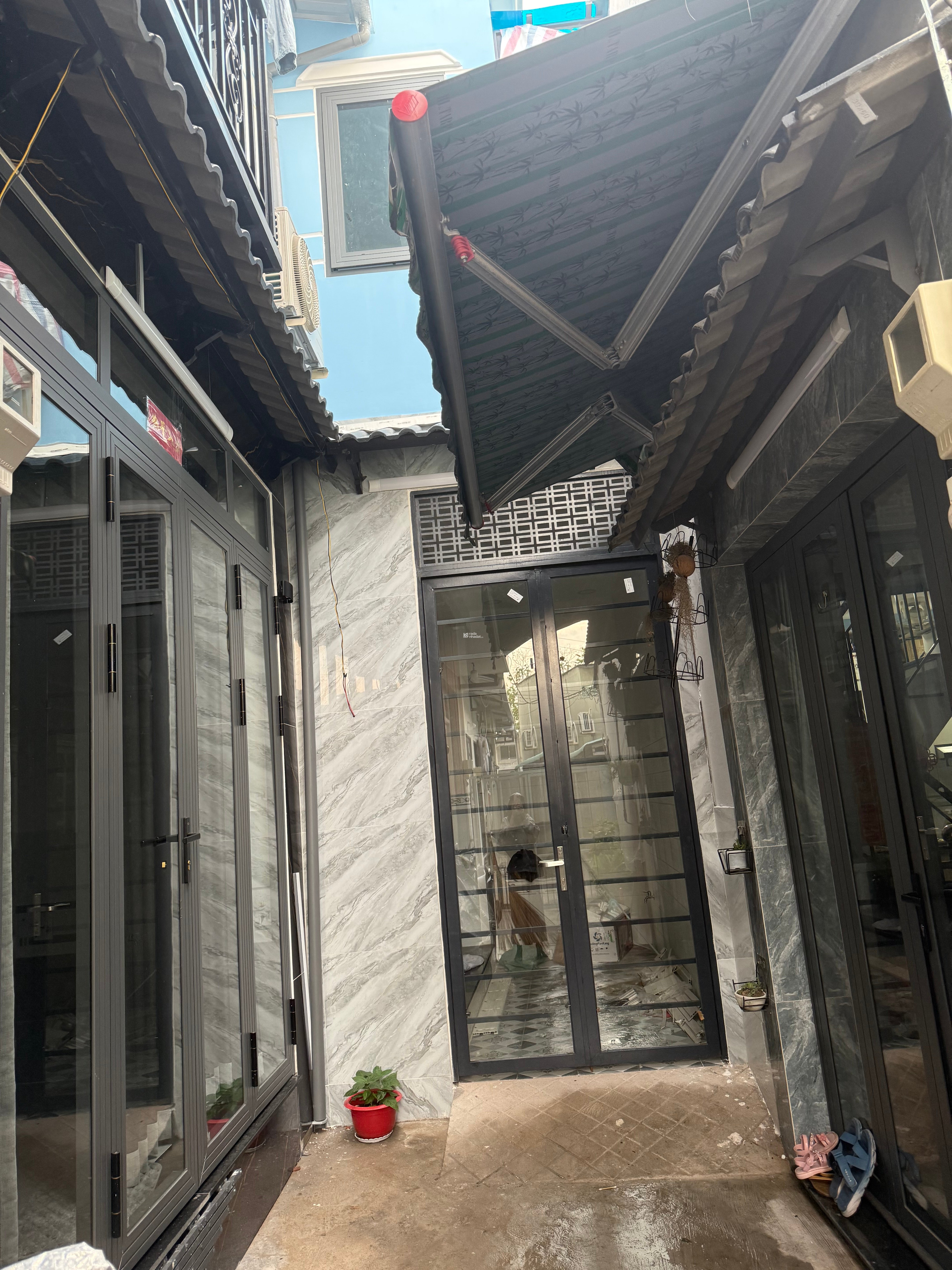 Bán nhà đẹp mới xây hẻm 1627 Huỳnh Tấn Phát q7 giá 1tỷ450