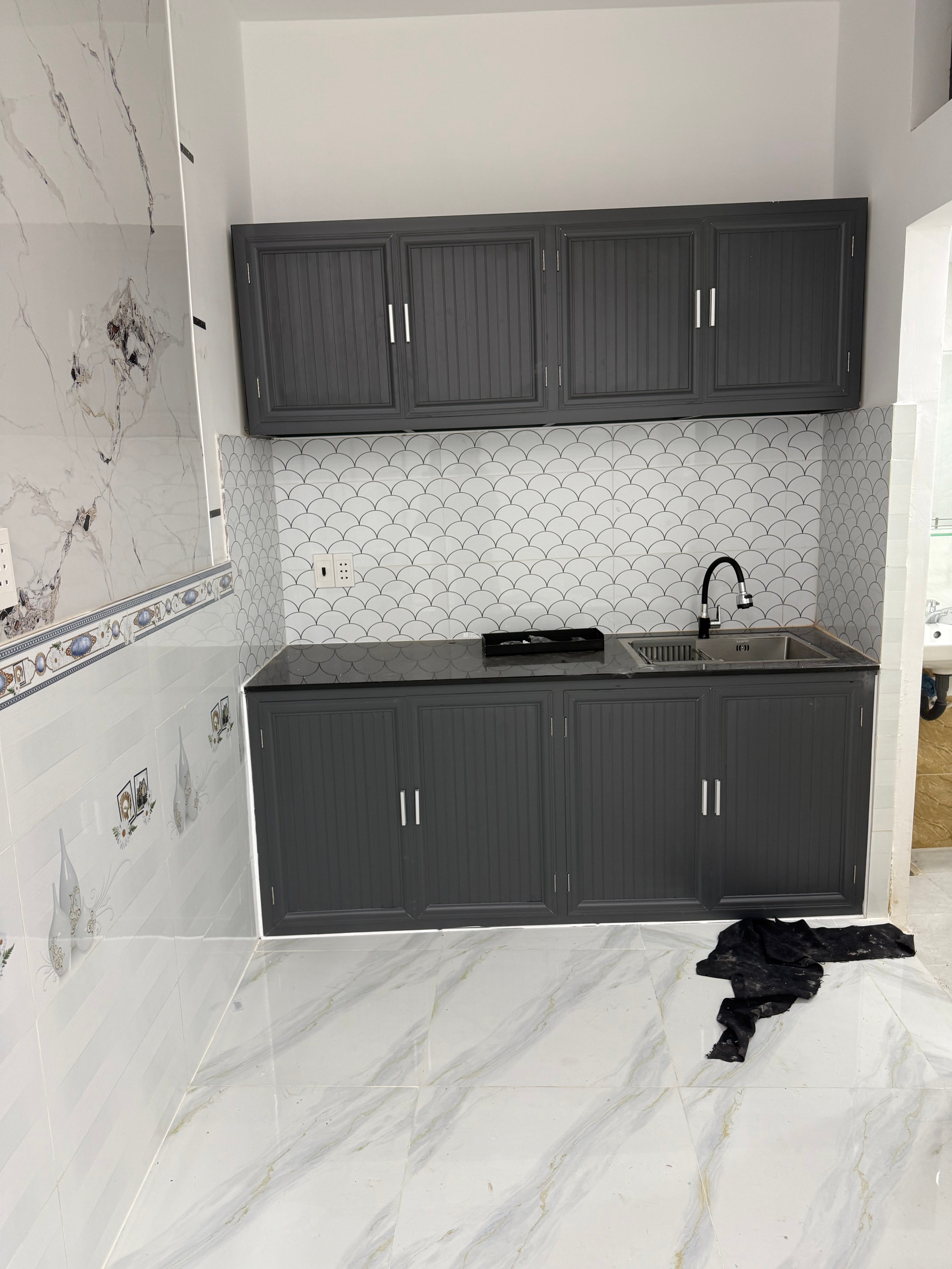Bán nhà đẹp mới xây hẻm 1627 Huỳnh Tấn Phát q7 giá 1tỷ450