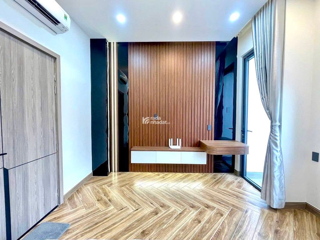 HẺM XE HƠI QUAY ĐẦU - NGANG GẦN 5M - SÁT MẶT TIỀN KINH DOANH - NHỈNH 7T