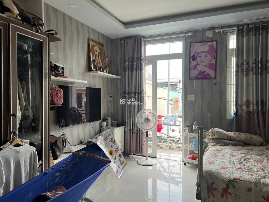 Nhà Khu Dân Cư - Quận 8 - Xe Hơi Thông -  91m2 - 3 tầng - dài 20m - chỉ nhỉnh 7ty