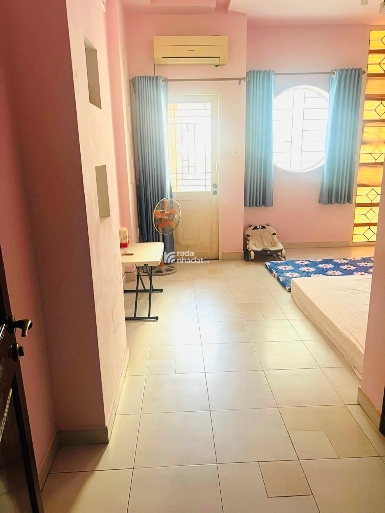Q.Phú Nhuận ,Bán Nhà 76M2 ,5 Tầng ,4PN Hẻm Xe Hơi 1/..Đường Đào Duy Anh ,Gần Hồ Văn Huê ,Sân Bay