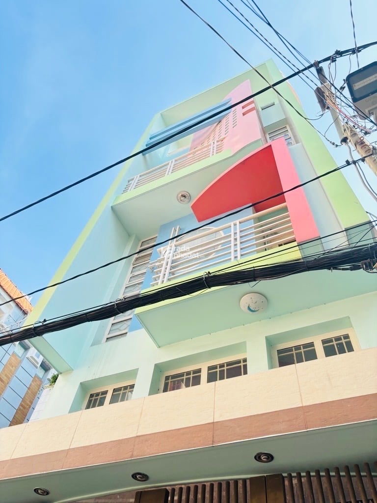 Q.Phú Nhuận ,Bán Nhà 76M2 ,5 Tầng ,4PN Hẻm Xe Hơi 1/..Đường Đào Duy Anh ,Gần Hồ Văn Huê ,Sân Bay