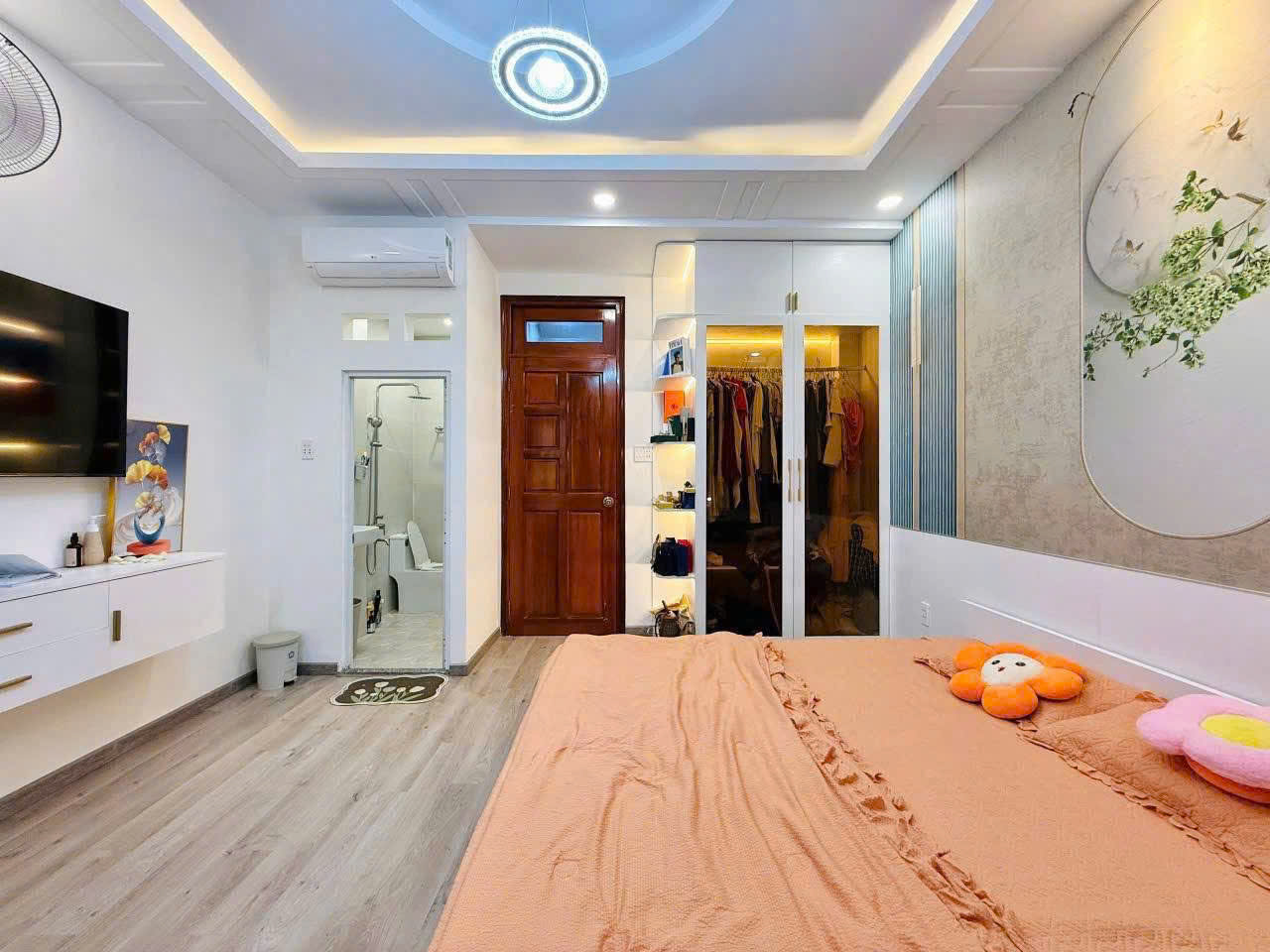 Bán căn nhà siêu Vip đường Lê Văn Duyệt, Bình Thạnh/ 57,5m2/ 5 tỷ 590tr/ shr chính chủ/