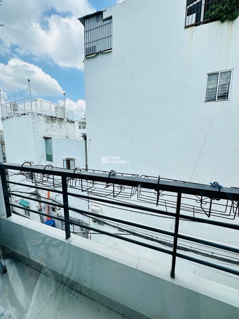 HẺM XE HƠI 4M ĐINH TIÊN HOÀNG, BÌNH THẠNH, 36M2 MỚI Ở NGAY, GIẢM 550TR CHỈ CÒN 5T TL 