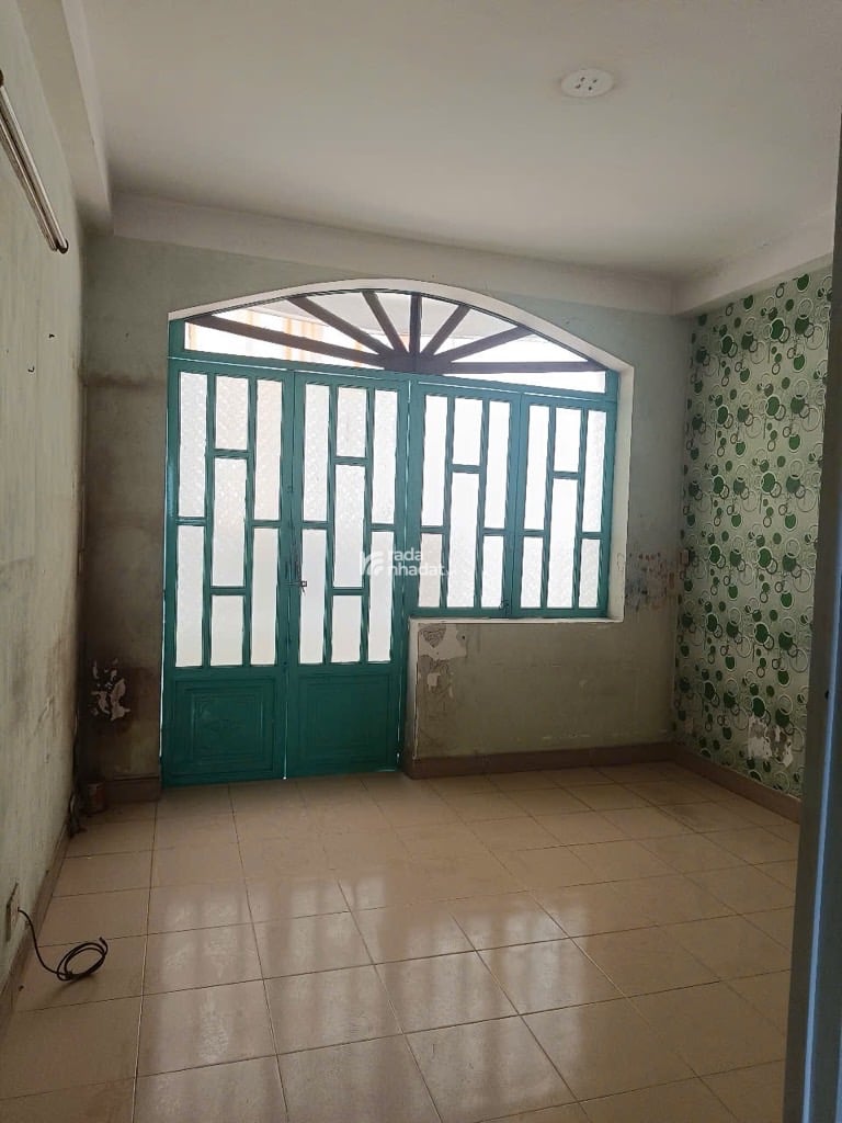 NHÀ 4 TẦNG BTCT - 4x10 - CÁCH 1 CĂN RA MẶT TIỀN - KHU TÊN LỬA - AEON