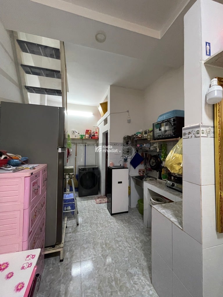 BÁN NHÀ LÒ GỐM 20M2 2 TẦNG 2.44 TỶ Ở HƠN 10 NĂM SỔ HỒNG RIÊNG QUẬN 6 
