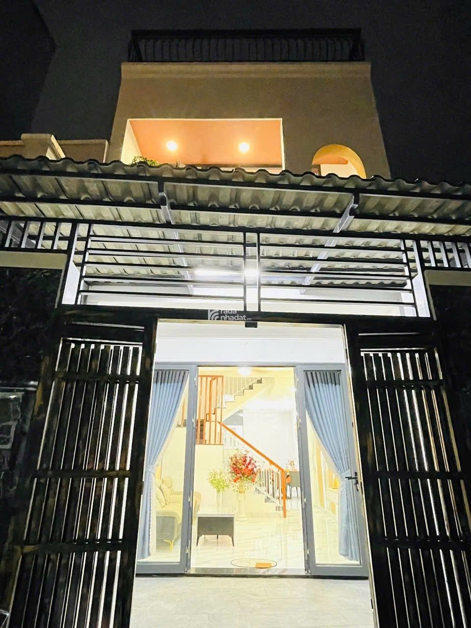 Mua ngay kẻo lỡ nhà Nguyễn Kiệm Gò Vấp 61.5 m2 1T1L chỉ 5 tỷ 890 Đang cho thuê 18 tr/th. Sổ riêng
