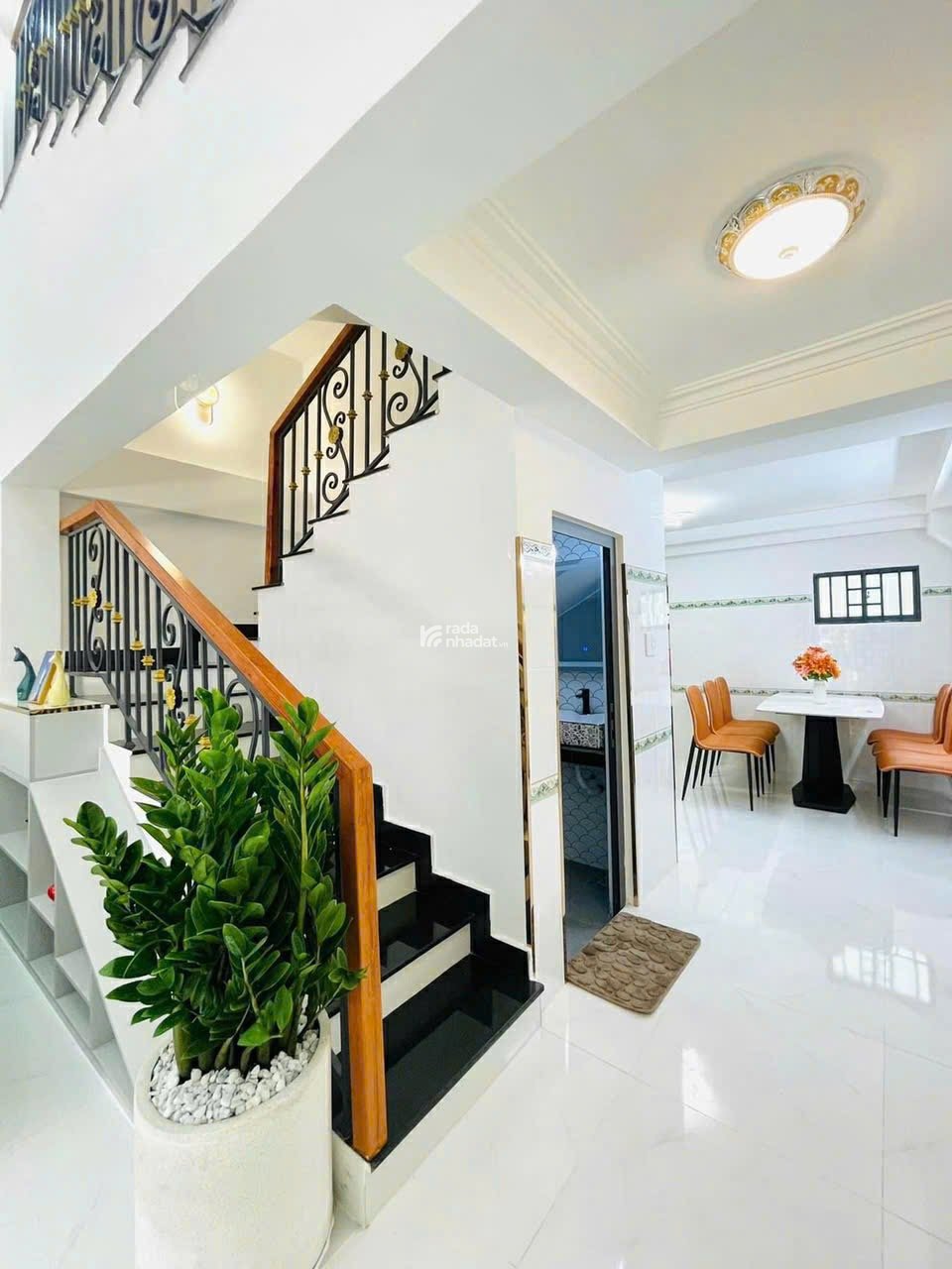 Mua ngay kẻo lỡ nhà Nguyễn Kiệm Gò Vấp 61.5 m2 1T1L chỉ 5 tỷ 890 Đang cho thuê 18 tr/th. Sổ riêng