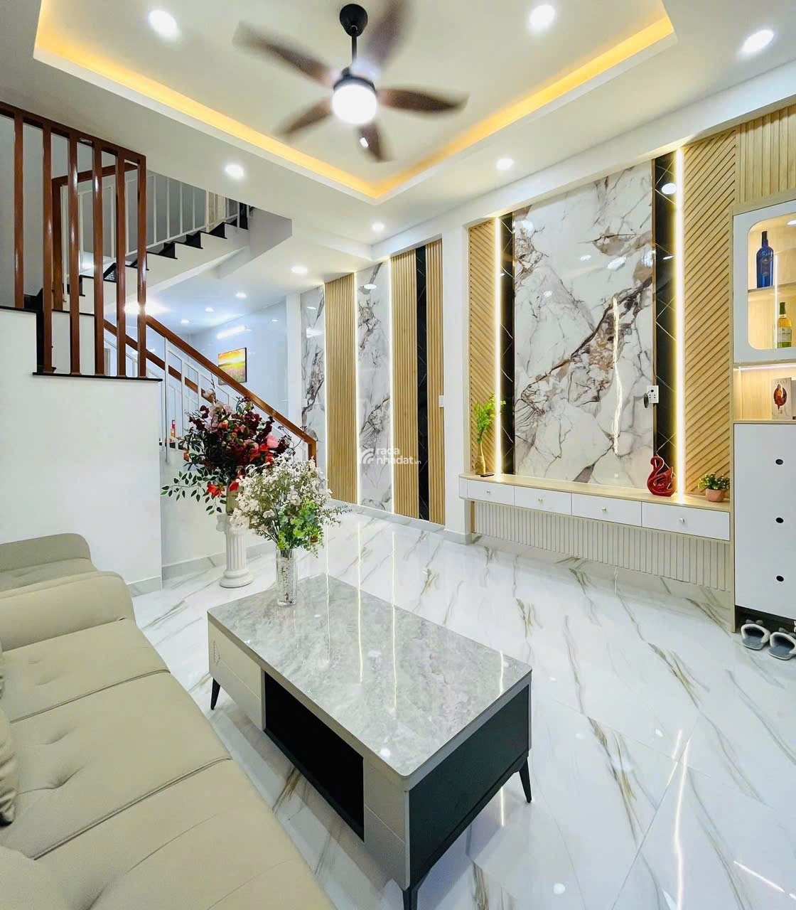 Mua ngay kẻo lỡ nhà Nguyễn Kiệm Gò Vấp 61.5 m2 1T1L chỉ 5 tỷ 890 Đang cho thuê 18 tr/th. Sổ riêng