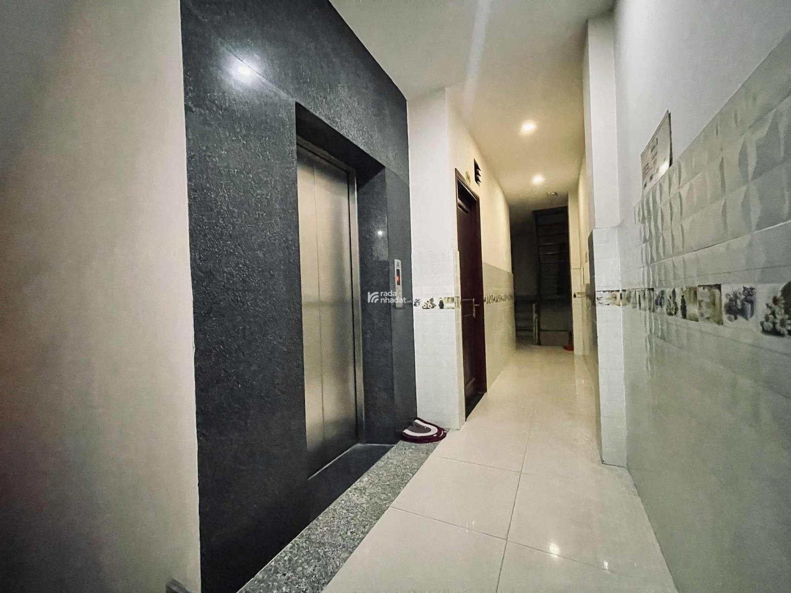 BÁN KHÁCH SẠN 16 PHÒNG - THANG MÁY - LÊ VĂN KHƯƠNG, HIỆP THÀNH, Q12 - THU NHẬP 80 TRIỆU/THÁNG 