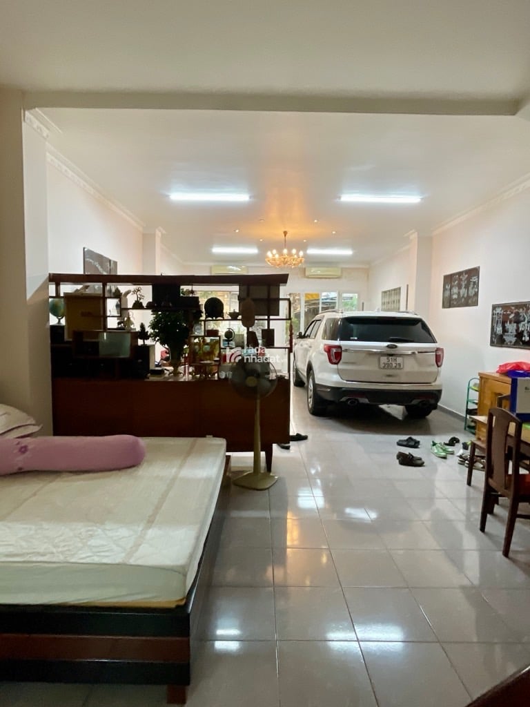 2 MẶT TIỀN TRƯỚC SAU THÀNH THÁI - QUẬN 10 DT: 6*18.5M- 32 TỶ