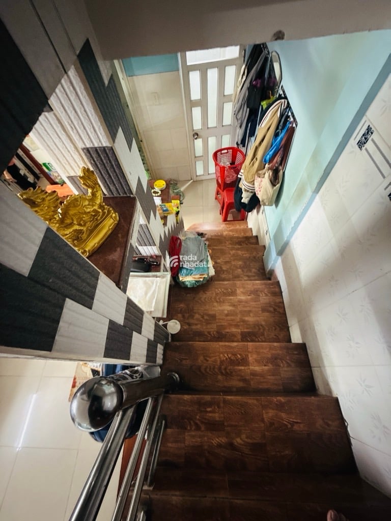 Bán nhà Huỳnh Tấn Phát (xe hơi gần cửa); 36m2; 2 tầng; sổ hồng cầm tay