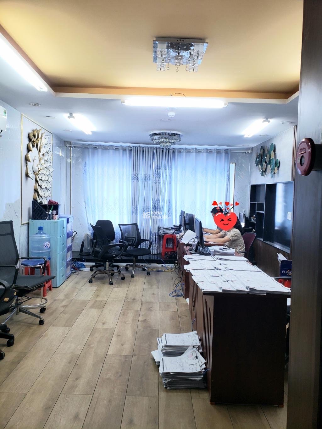 Bán gấp nhà 5 tầng MT Tam Đảo Q10 - DT sàn 300m2 đang làm VP - thu hồi bank 15 tỷ giảm 5 tỷ, 19 tỷ