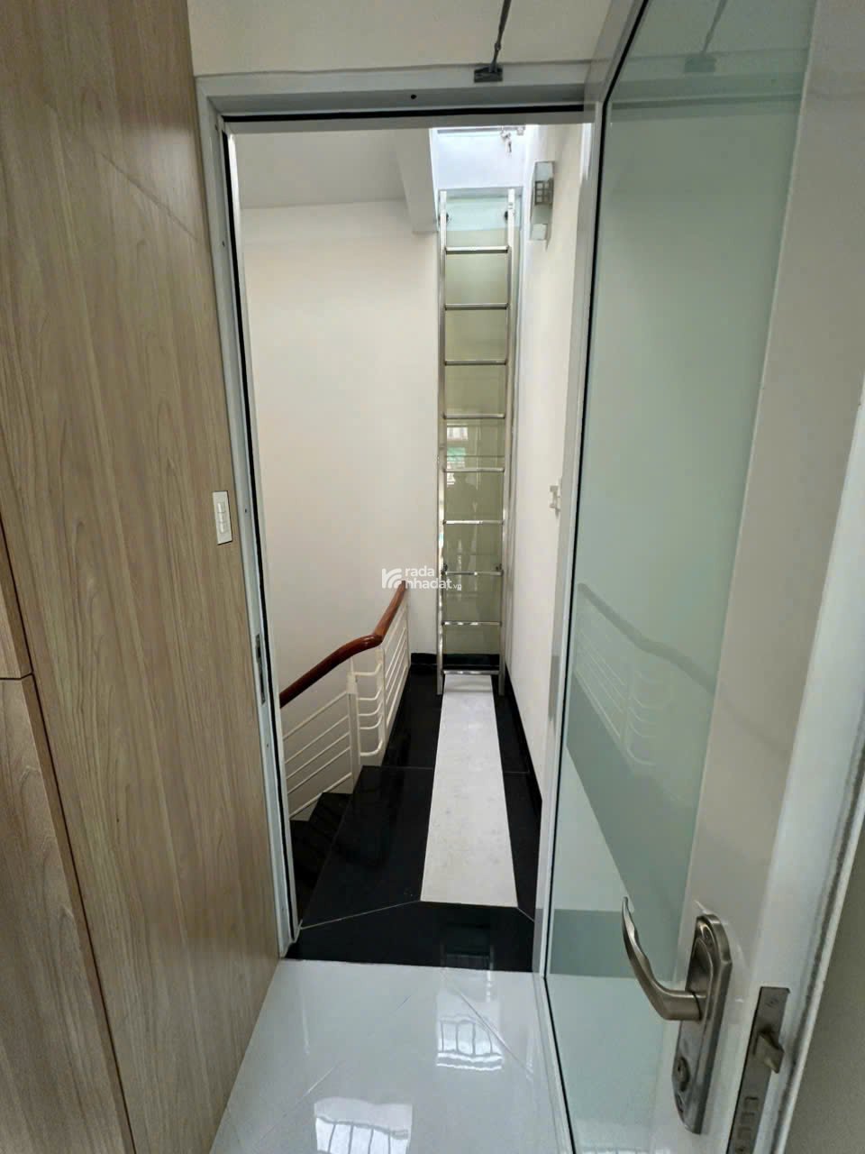 BÁN NHÀ HẺM XE HƠI SƯ VẠN HẠNH Q10 - 6 tầng 4.2x14.5 - 30 tỷ