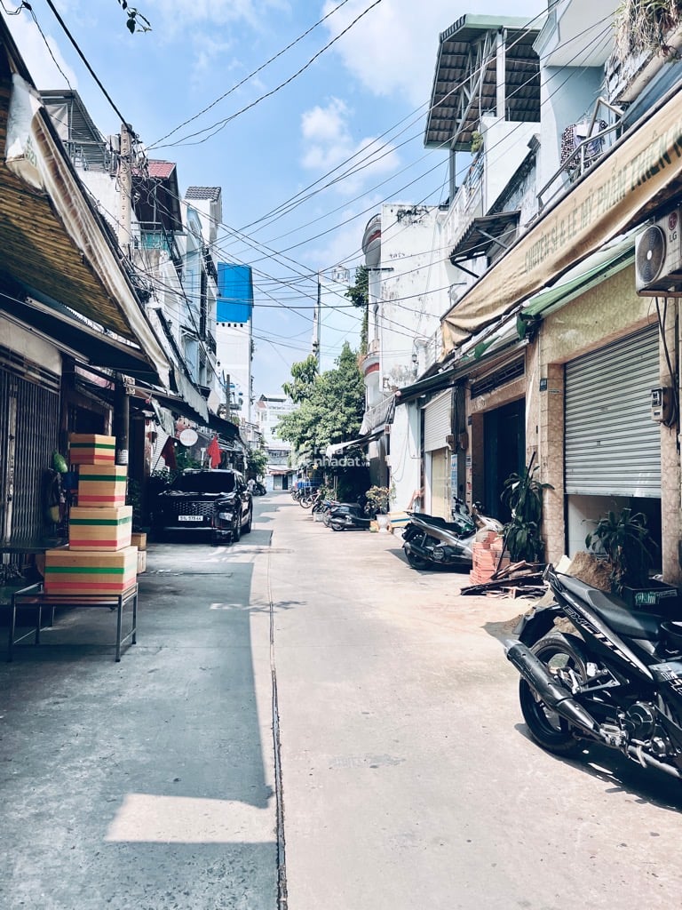 HẺM XE HƠI HUỲNH VĂN NGHỆ, TÂN BÌNH, 36M2 CÓ KC Ở NGAY. GIẢM 350TR CHỈ CÒN 4.35T