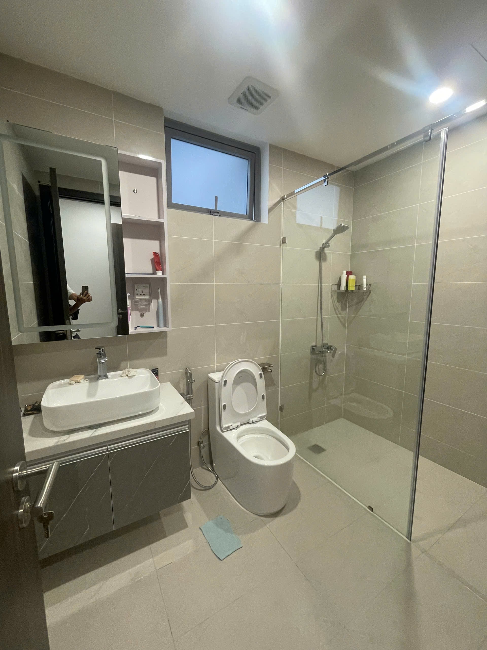 cho thuê căn hộ 3PN2WC - 21 triệu/tháng  -  Full NT đẹp  -  105m2 - Celesta Rise