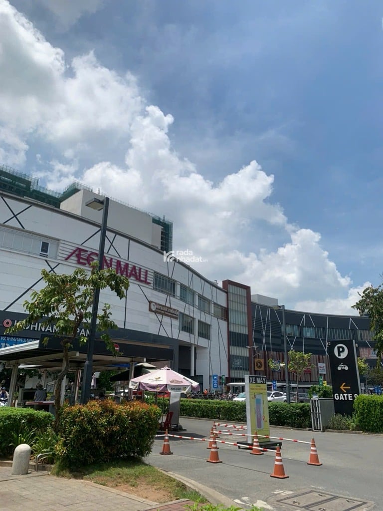 BÁN ĐẤT TẶNG HẺM XE TẢI 130M2 8.5 TỶ NGANG 4.5M KẾ CHỢ HỒ HỌC LÃM GẦN AEON TÊN LỬA 