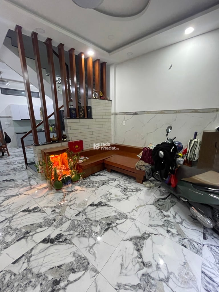 Bán nhà  Mới Lê Trọng Tấn tặng full nội thất 