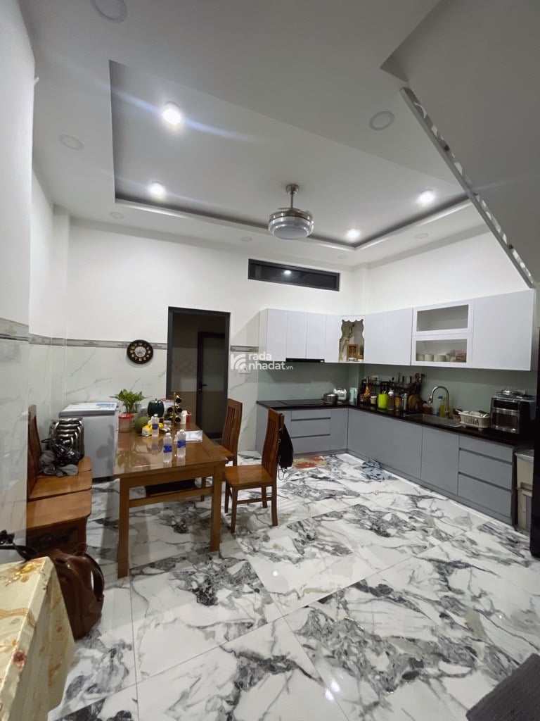 Bán nhà  Mới Lê Trọng Tấn tặng full nội thất 