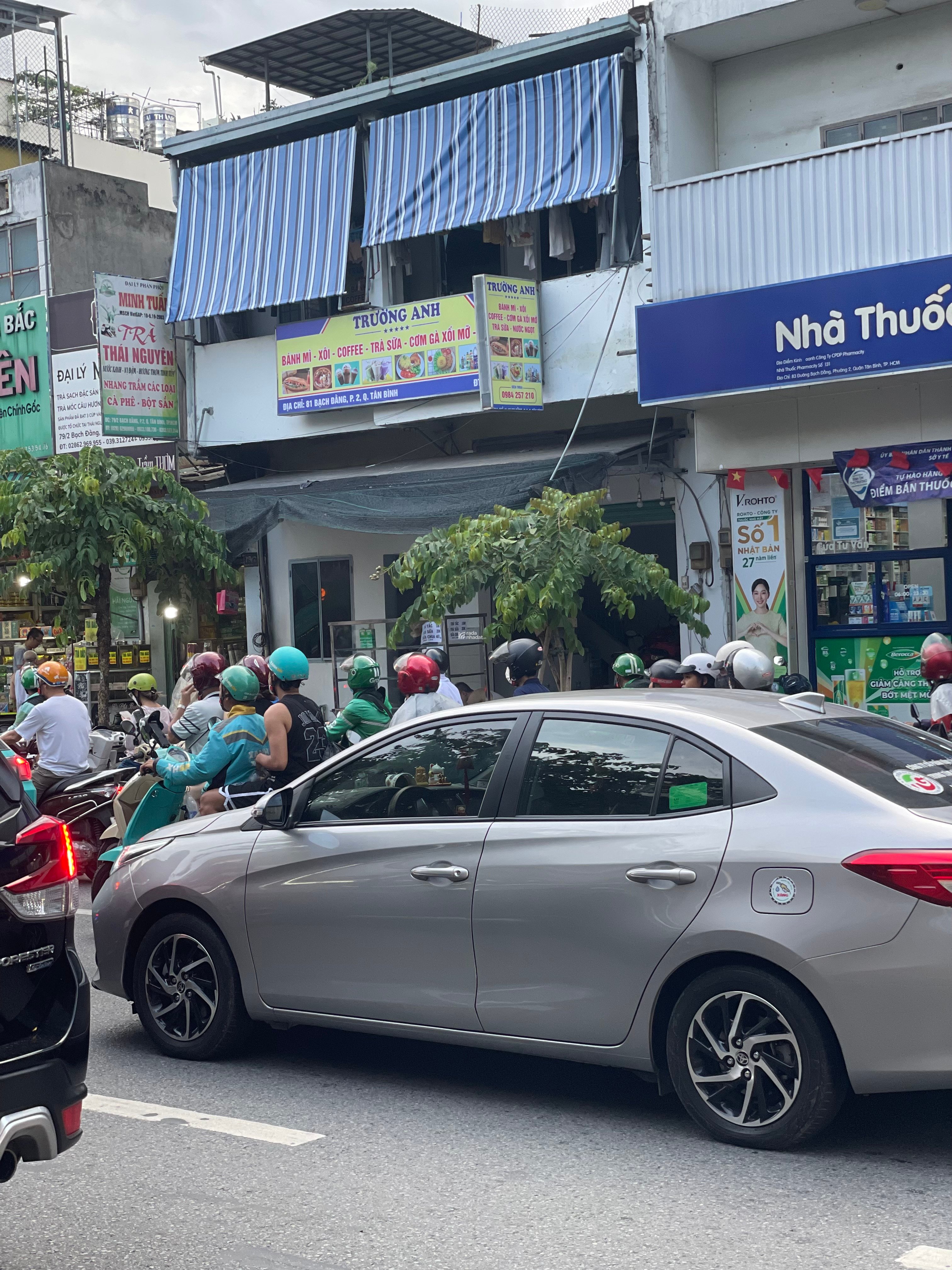 Cho thuê nhà nguyên căn mặt tiền đường 