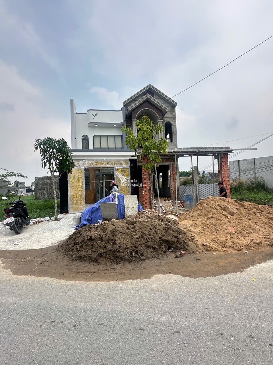 bán nhà mới xây đường nhựa 12m, 3PN, buôn bán được, SHR