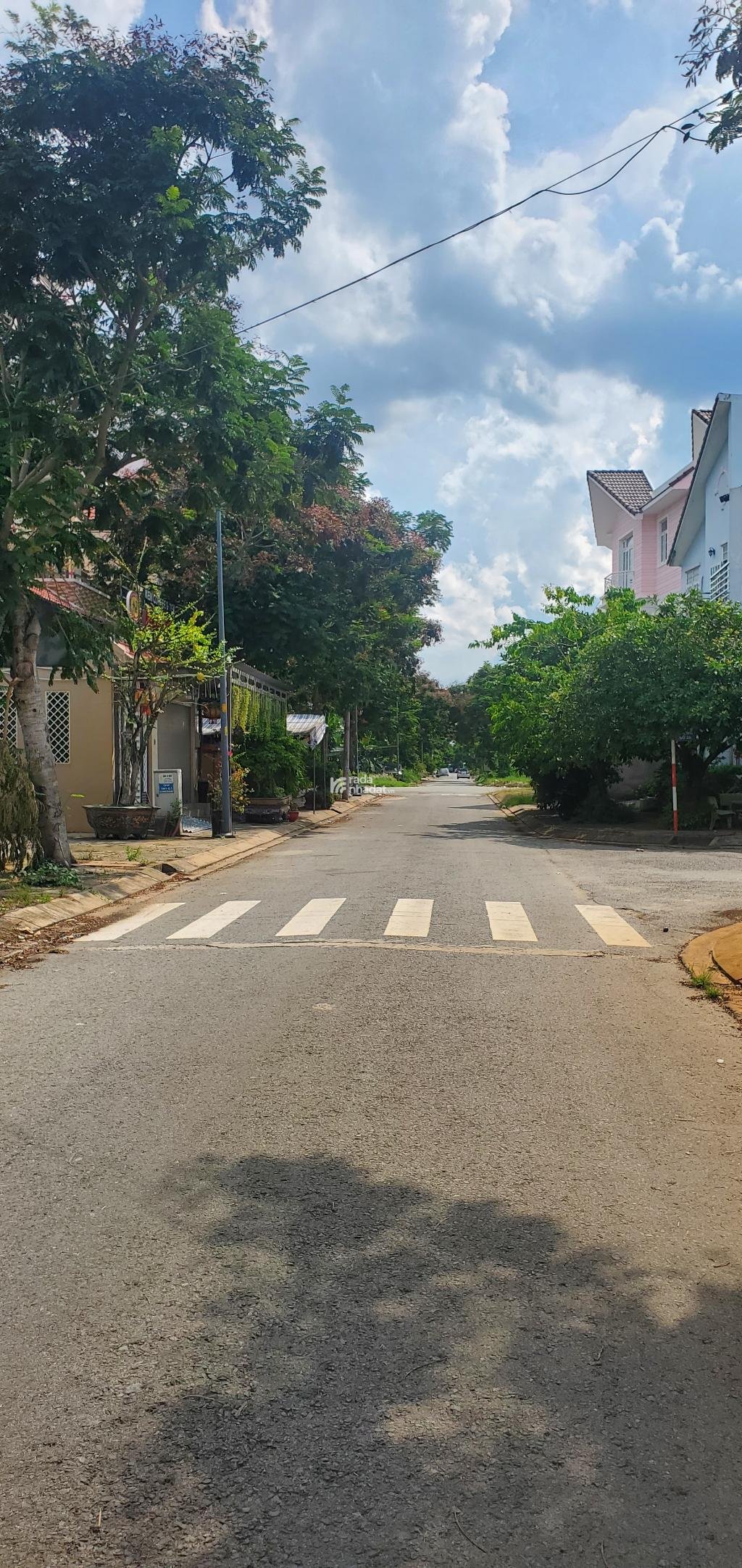 Biệt thự Lovera Park Bình Chánh, 160m2, 3 Tầng, Thang máy,  SHR, 14,5 tỷ TL, Đẳng cấp an cư