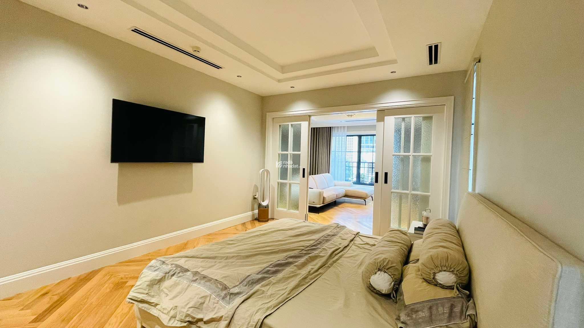 MẶT TIỀN NGUYỄN VĂN THỦ Q1 - NHÀ 5 TẦNG 124m2 (8.515) - MỚI XÂY DỰNG 10 TỶ