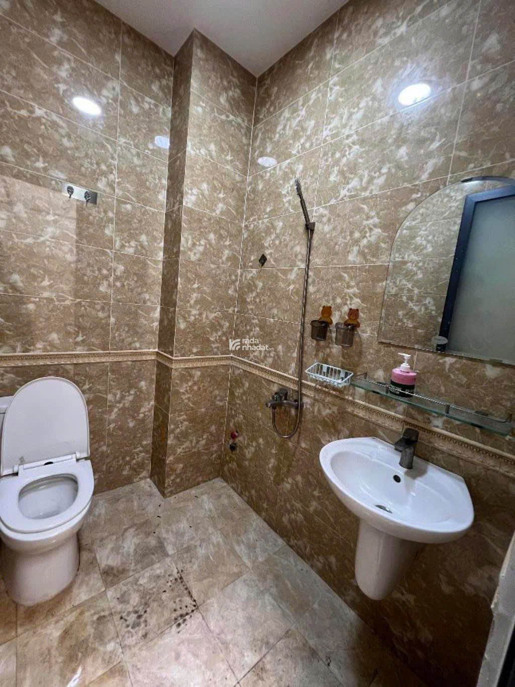CHỦ BÁN NHÀ CĂN CỰC HIẾM KHU VỰC QUẬN 8, 70m2, HẺM XE HƠI, GIÁ CHỈ 5 TỶ NHỈNH