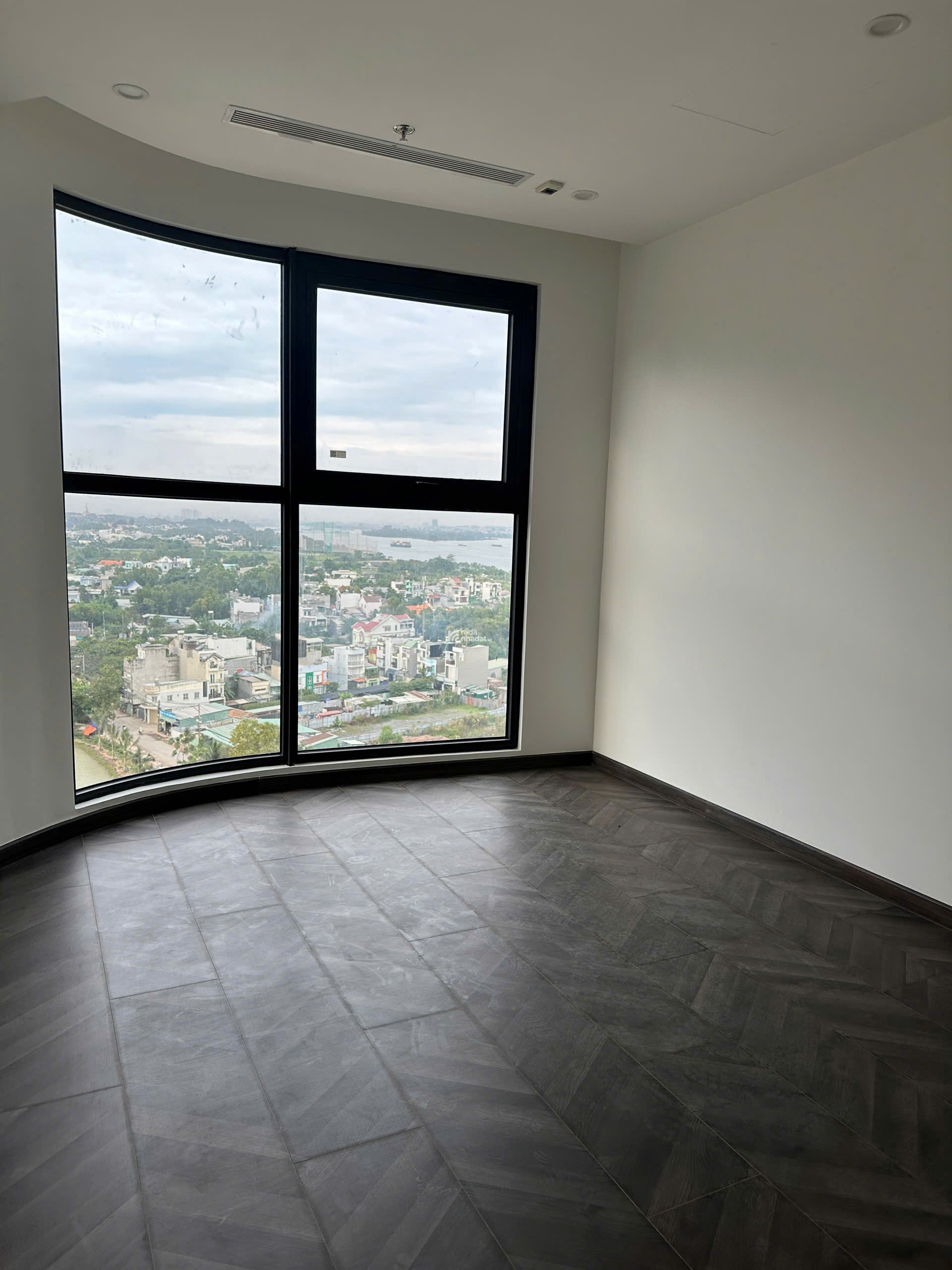 THE BEVERLY- BÁN CĂN HỘ 2PN2WC ( BAO THUẾ PHÍ) - VIEW SÔNG CỰC HIẾM, GIÁ TỐT CHỐT NHANH