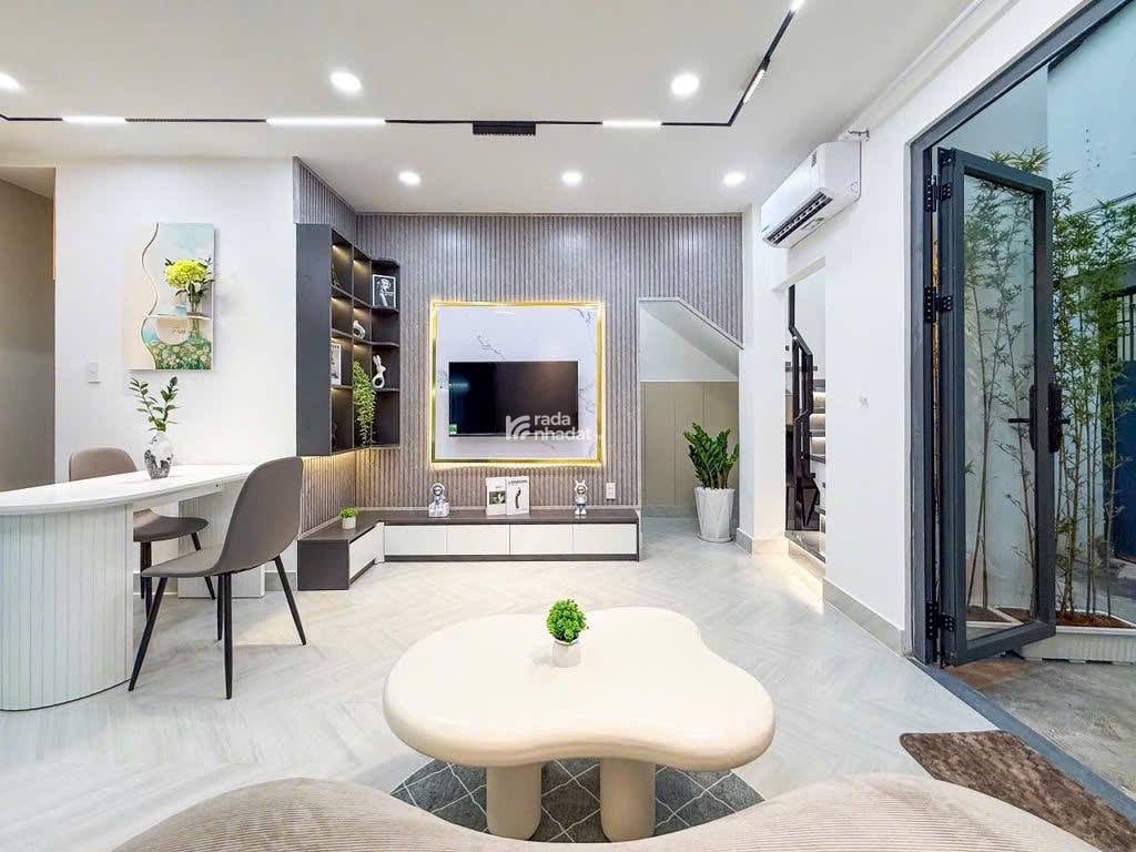 SIÊU PHẨM HẺM XE HƠI PHAN VĂN TRỊ - 10M RA HẺM XE TẢI - MỚI ĐẸP FULL NỘI THẤT  - 2 TẦNG