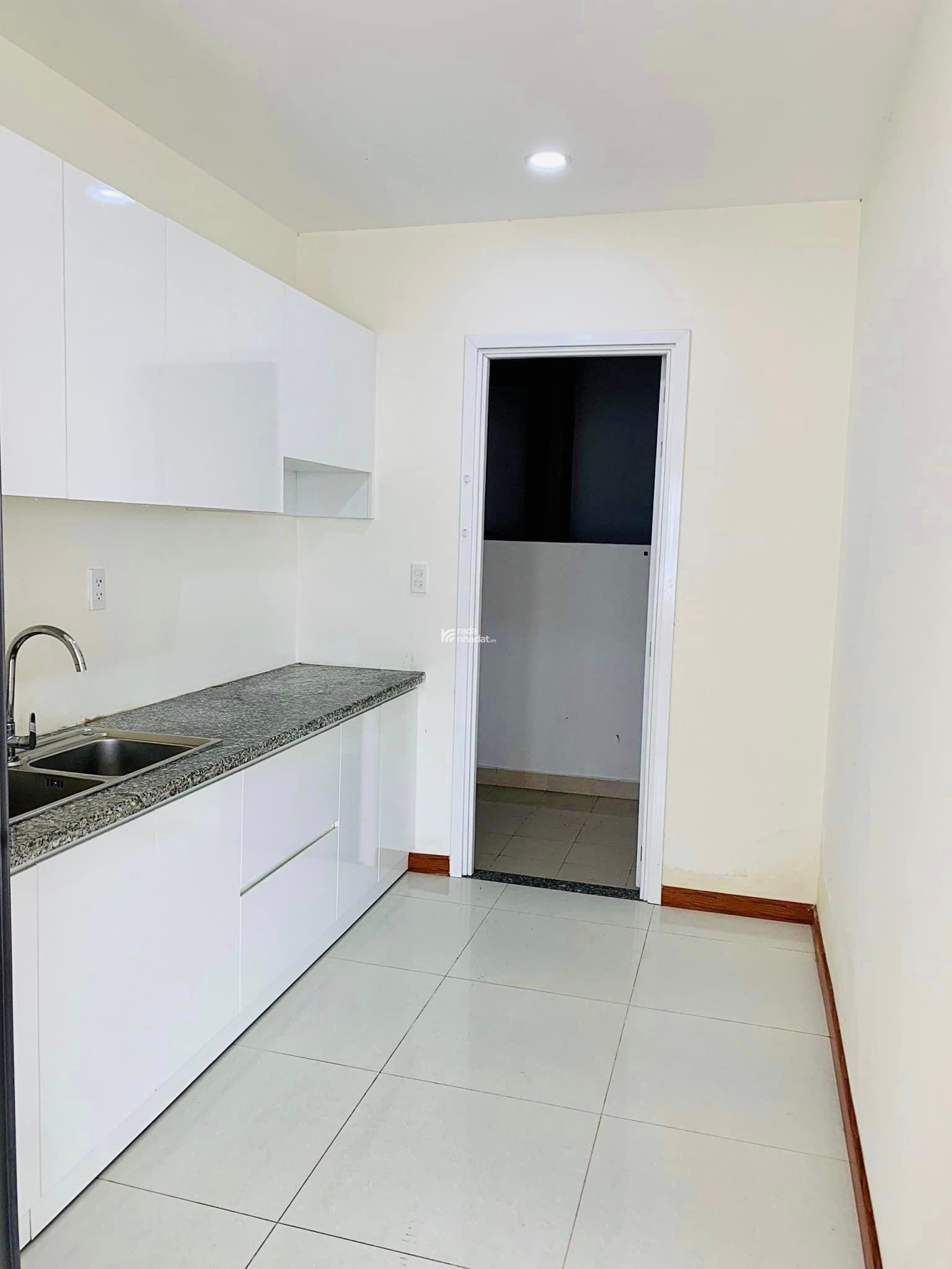 Bán căn 52m2/1PN Pegasuite 2 có sổ , nhà trống view LM81 - LH 0901 422 *** xem nhà