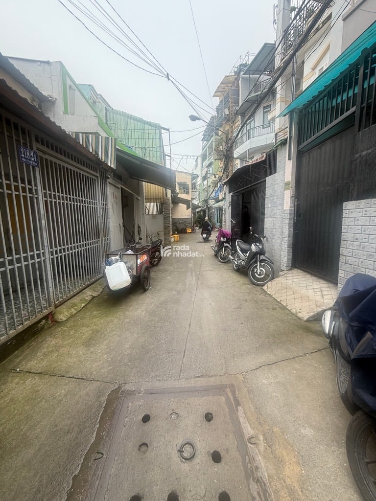 NGAY CHỢ VẢI, HẺM XE HƠI PHÚ THỌ HÒA, TÂN PHÚ, 117M2 HIẾM CÓ. GIẢM 550TR CHỈ 9.5T
