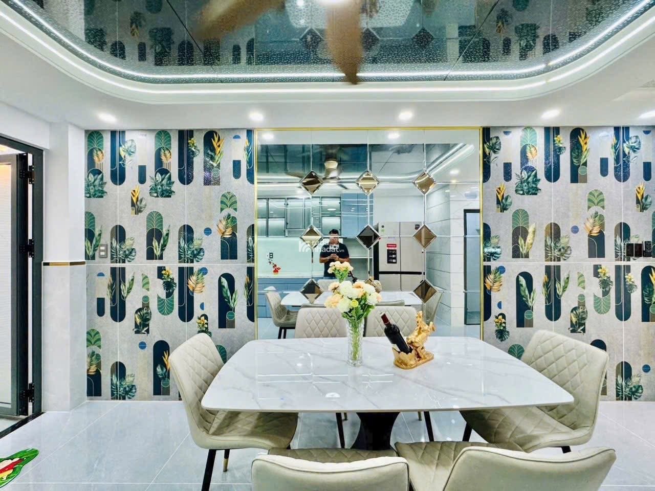 SIÊU PHẨM NHÀ ĐẸP TRUNG TÂM GÒ VẤP – FULL NỘI THẤT CAO CẤP – HẺM Ô TÔ 4M - CHỈ 7.65 TỶ TL