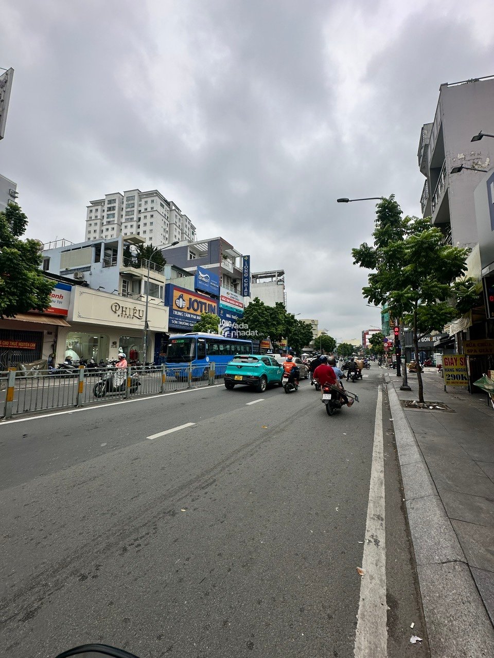 24 tỷ GIẢM CÒN 22,5 tỷ. NHÀ 5 TẦNG MT LUỸ BÁN BÍCH Q. TÂN PHÚ. 3.9x 24m NỞ HẬU 4.6m