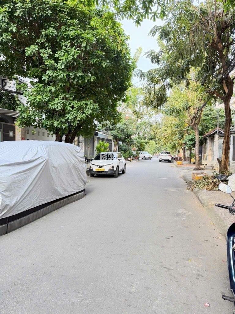 NHÀ B3 -TÂY THẠNH 2 MẶT TIỀN TRƯỚC SAU-  DT:  50M2-     GIÁ:  6TỶ5 TL. Vị trí rất đẹp, 2 mặt đường 