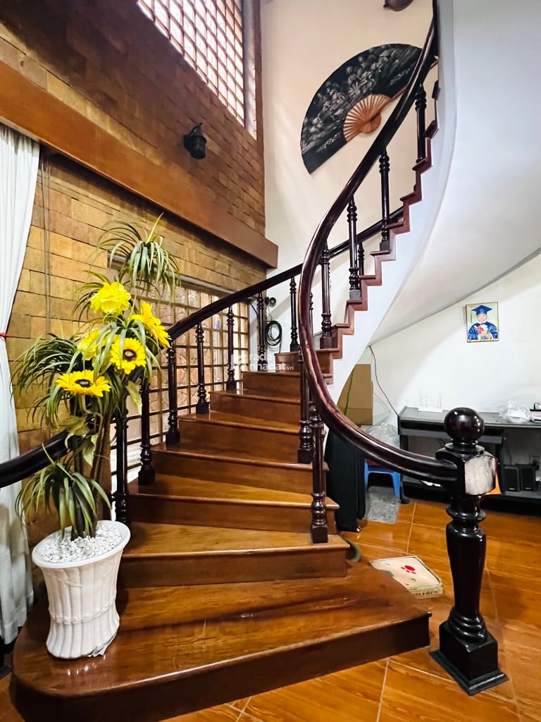 BIỆT THỰ MẶT TIỀN KINH DOANH – PHẠM NGŨ LÃO, P4 GÒ VẤP 