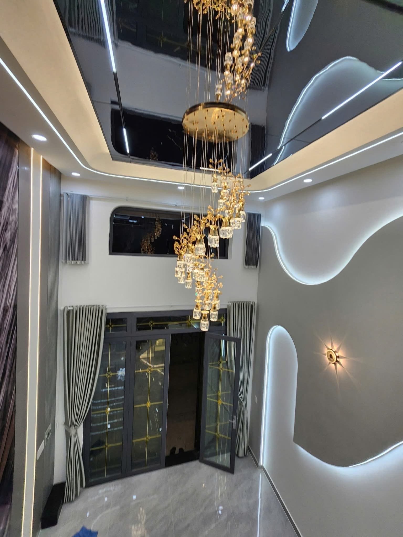  HẺM XE HƠI LÊ VĂN VIỆT – NHÀ 3 TẦNG MỚI – GIÁ CHỈ HƠN 6 TỶ