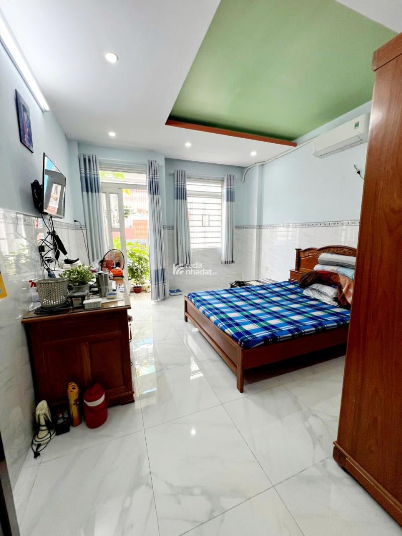 4 TẦNG ÂU DƯƠNG LÂN PHƯỜNG 3, QUẬN 8 -DT: 4*15M 960M2)- 9 TỶ 5