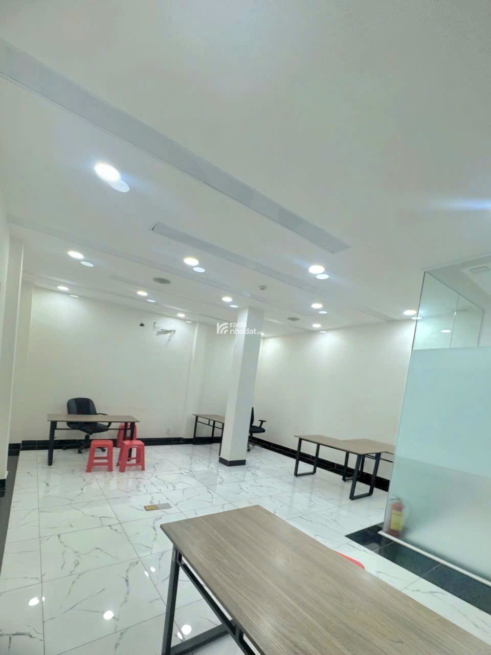 BÁN TÒA NHÀ VPCT 5 TẦNG HẦM ,THANG MÁY- 10x 20M - DÁ 33T