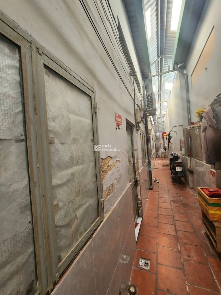 BÁN NHÀ TRỌ CẤP 4 CHUYÊN DÙNG 9, CHỈ 9.2TỶ, DT 167M2,DÒNG TIỀN 300 TR/NĂM,  HẺM ÔTÔ 