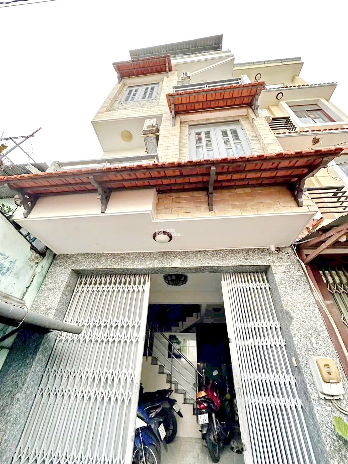 Bán nhà 2 lầu gần đường Âu Dương Lân P. Chánh Hưng Quận 8